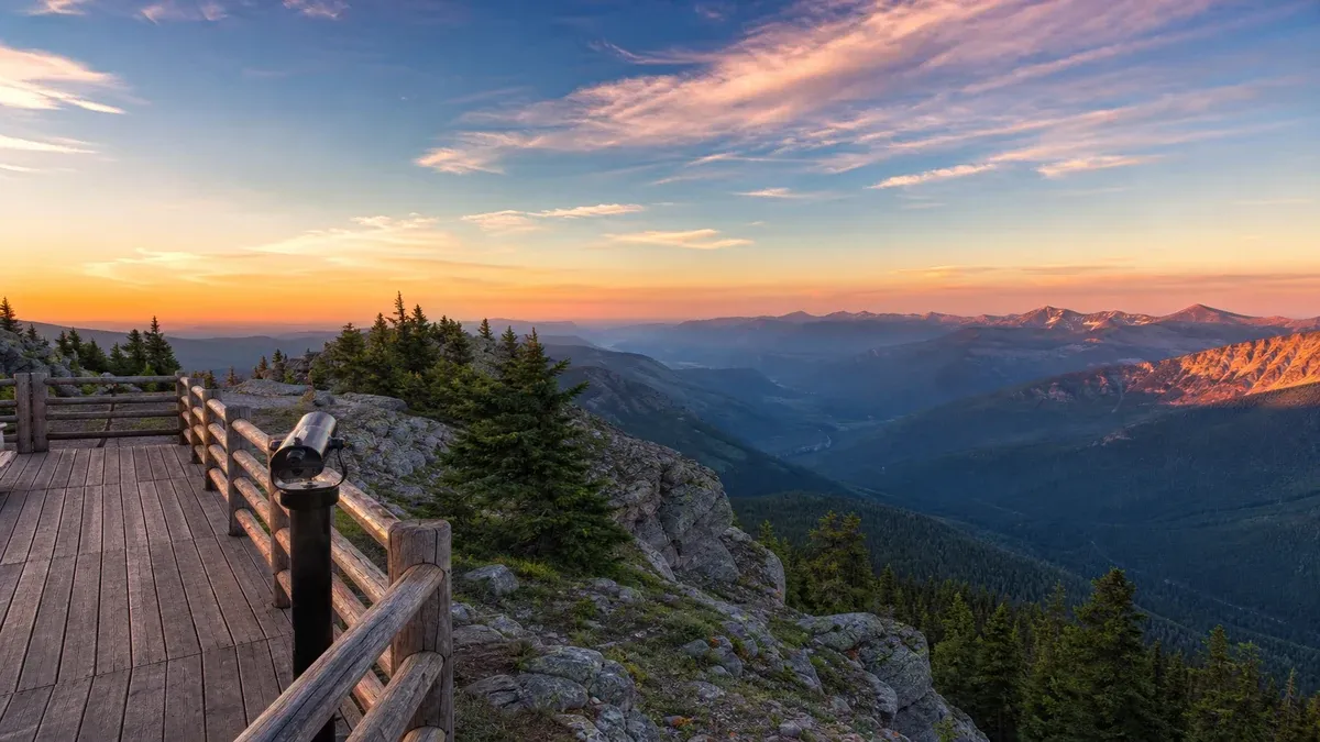 Panoramic Viewpoints mountain pass guide illustration
